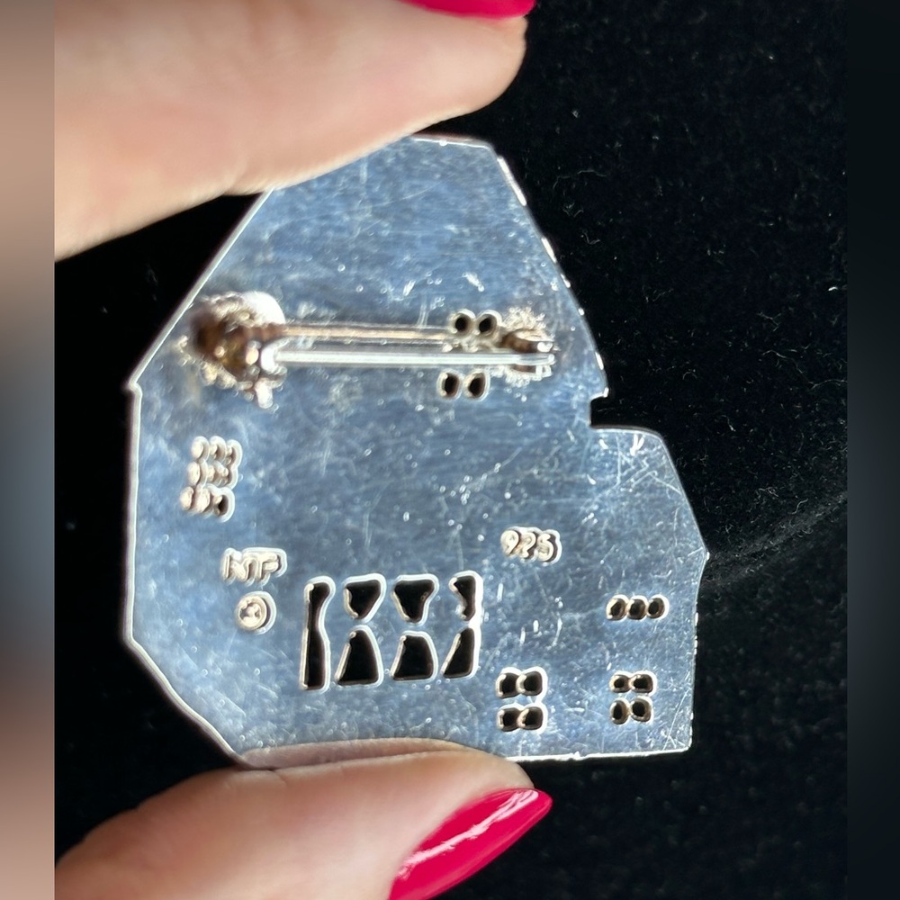 .925 Sterling Silver Vintage Etched Details House Brooch Pin Stamped - Picture 5 of 7